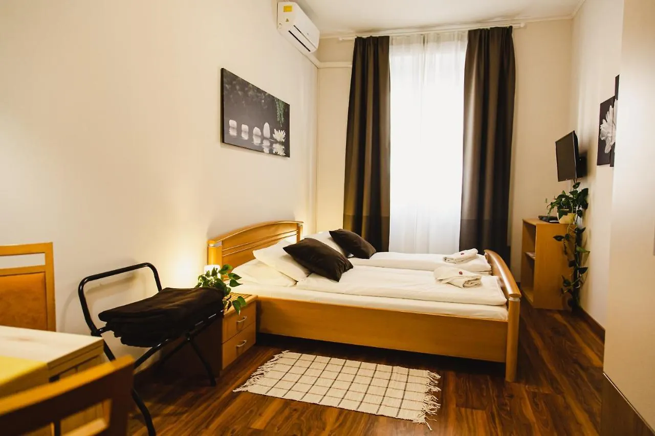 Old Town Apartman Boedapest Hongarije